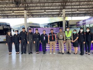 ร่วมตรวจผู้ขับขี่รถโดยสารสาธารณะ